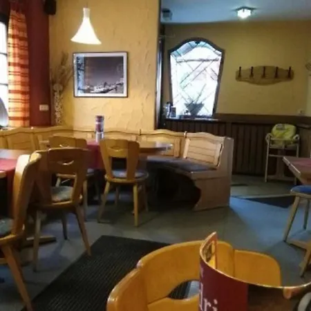 ホテル Croatia & Restaurant Adria